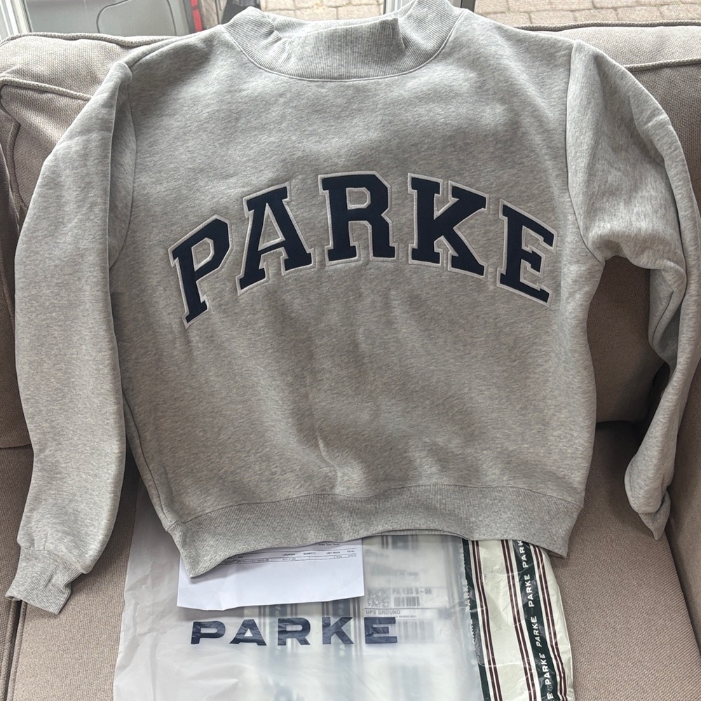PARKE Gray Sweatshirt